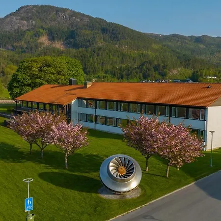 Отель Sirdalsvatnet In Sirdal 4*