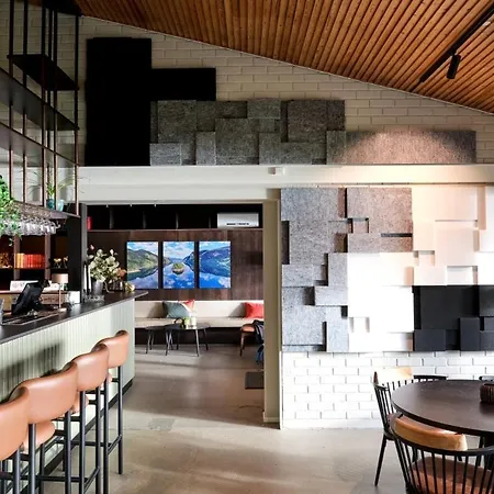 Sirdalsvatnet In Sirdal Tonstad