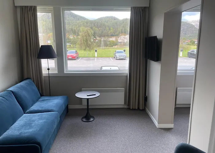 Sirdalsvatnet In Sirdal Hotel Tonstad