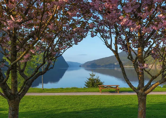 Hotel Sirdalsvatnet In Sirdal Tonstad